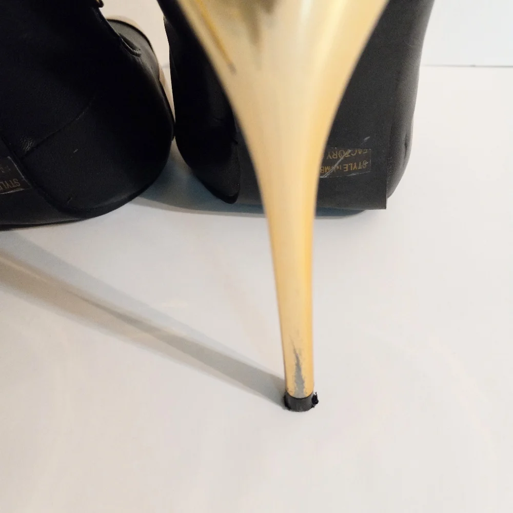 Wild Rose Black & Gold Faux Leather Stilettos Size 8 - Picture 7 of 10